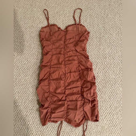 STORIA Rust-colored Ruched Mini Dress - Picture 2 of 2